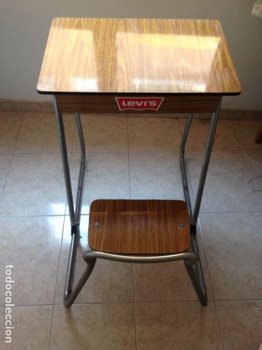 Vintage: Pupitre escolar con asiento abatible - Foto 1
