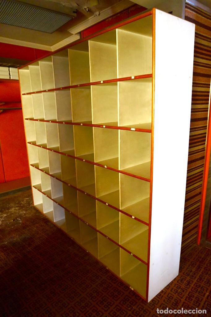 estantería cubos madera grande librería estante - Comprar Muebles