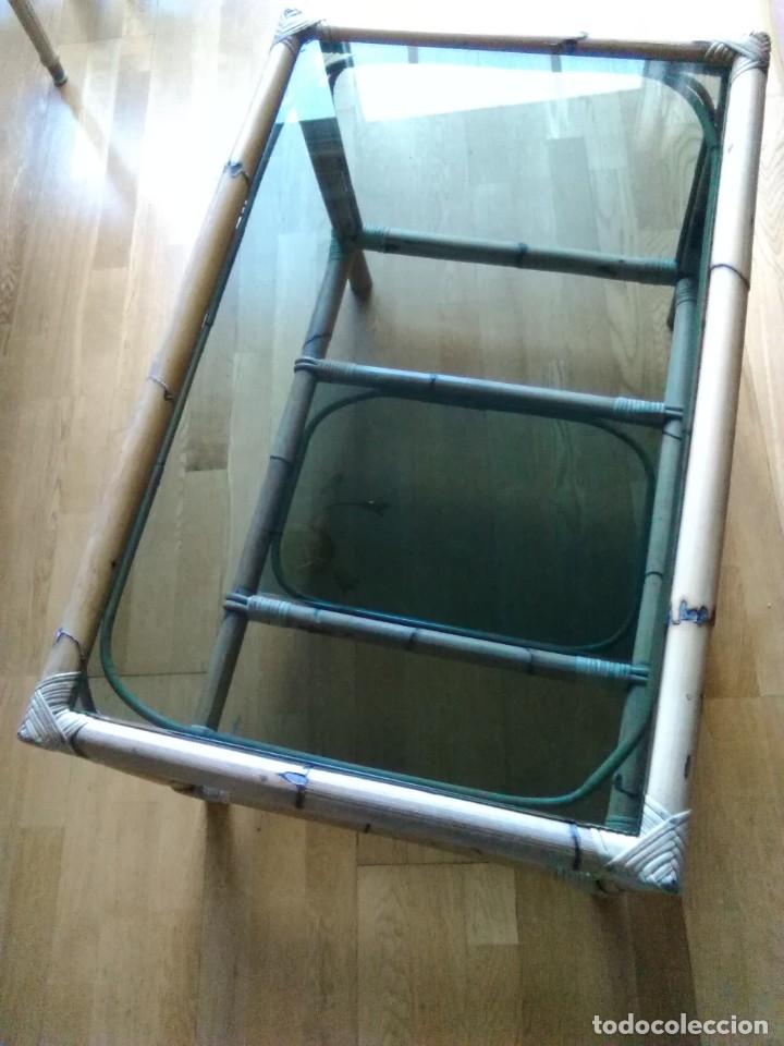 Vintage: MESA BAMB&Uacute; DE CENTRO CON CRISTAL AHUMADO - Foto 1