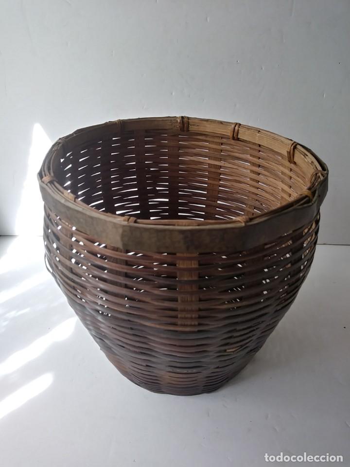 Vintage: maceta cubremaceta de ca&ntilde;a o simil - Foto 2