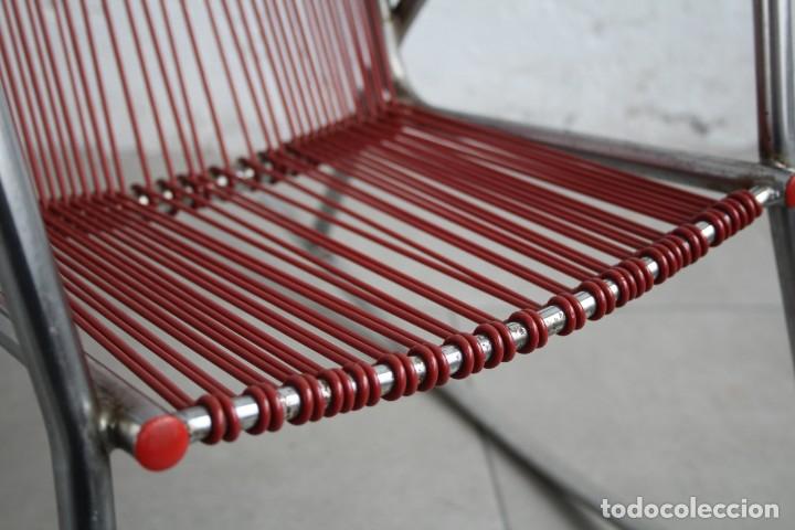 Vintage: Silla mecedora infantil scoubidou - Foto 7