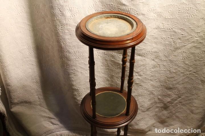 Vintage: MACETERO DE TRES PISOS DE MADERA DE HAYA - Foto 3