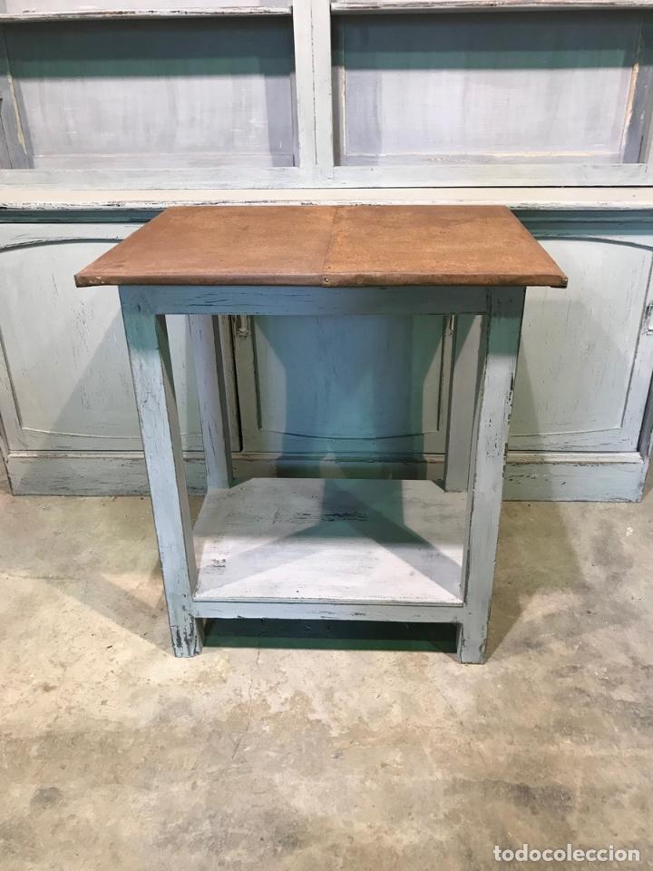 Vintage: Mesa Industrial de Trabajo - Foto 1