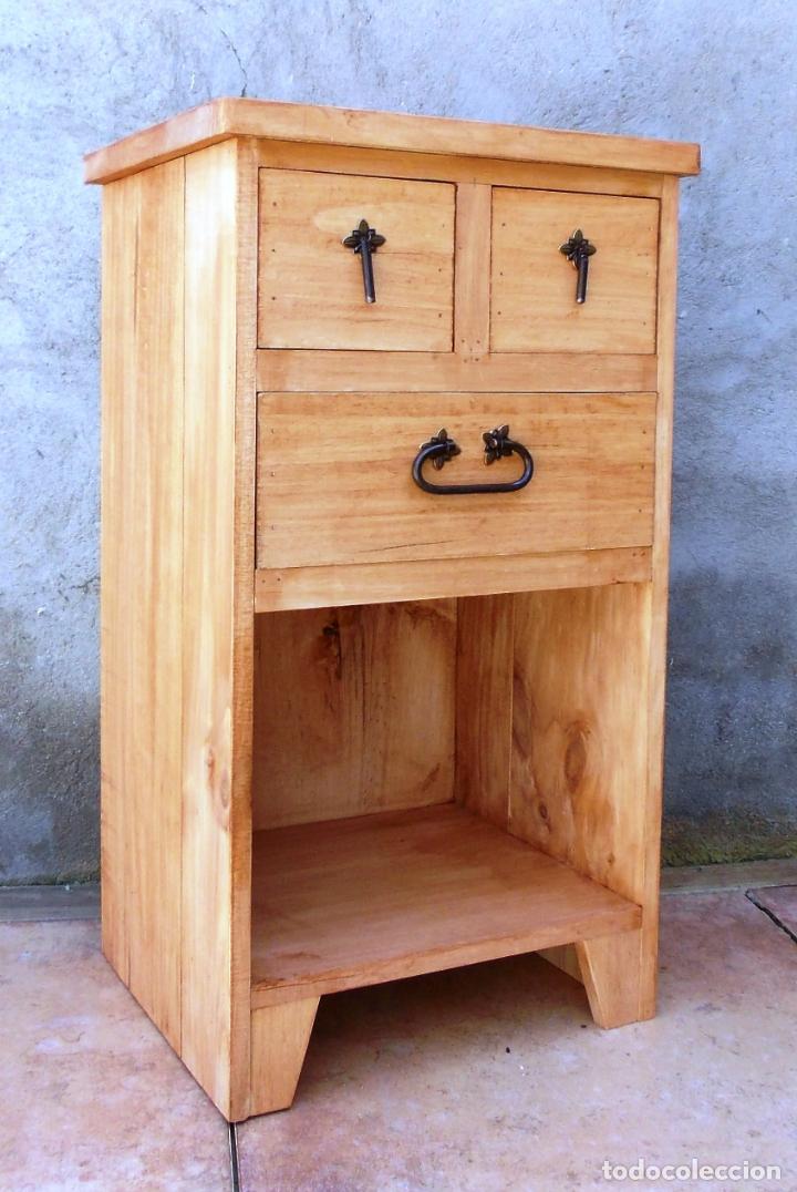 Vintage: mesilla de madera con 3 cajones y balda - Foto 1