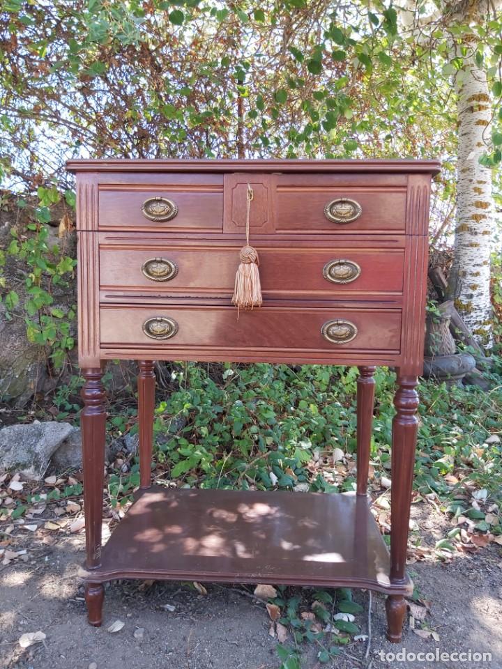 Vintage: Mueble cubertero Cruz de Malta. - Foto 1