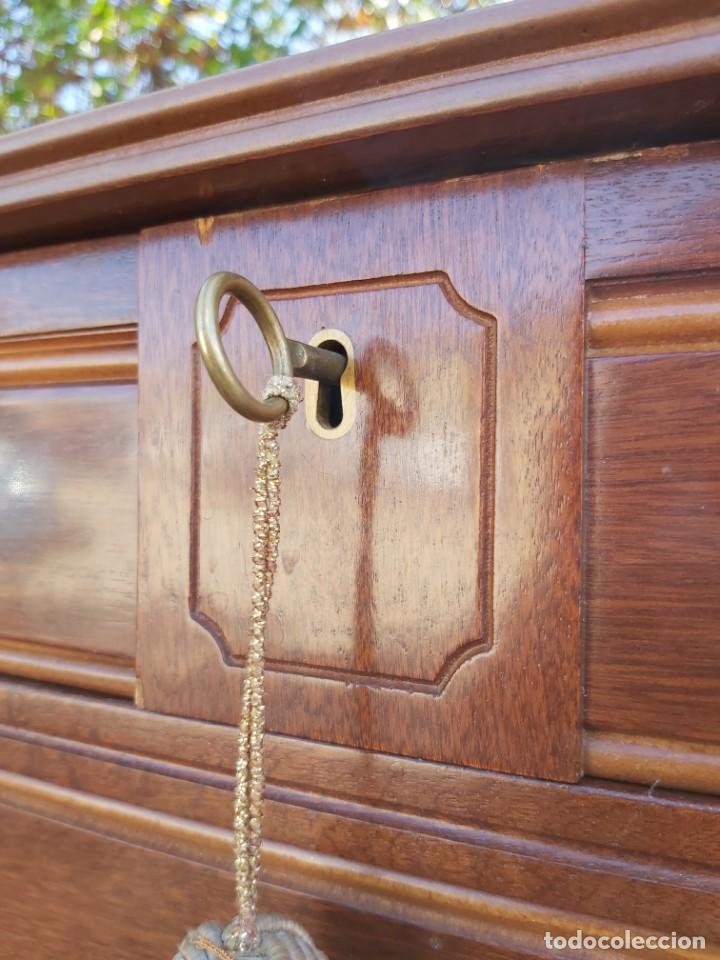 Vintage: Mueble cubertero Cruz de Malta. - Foto 4