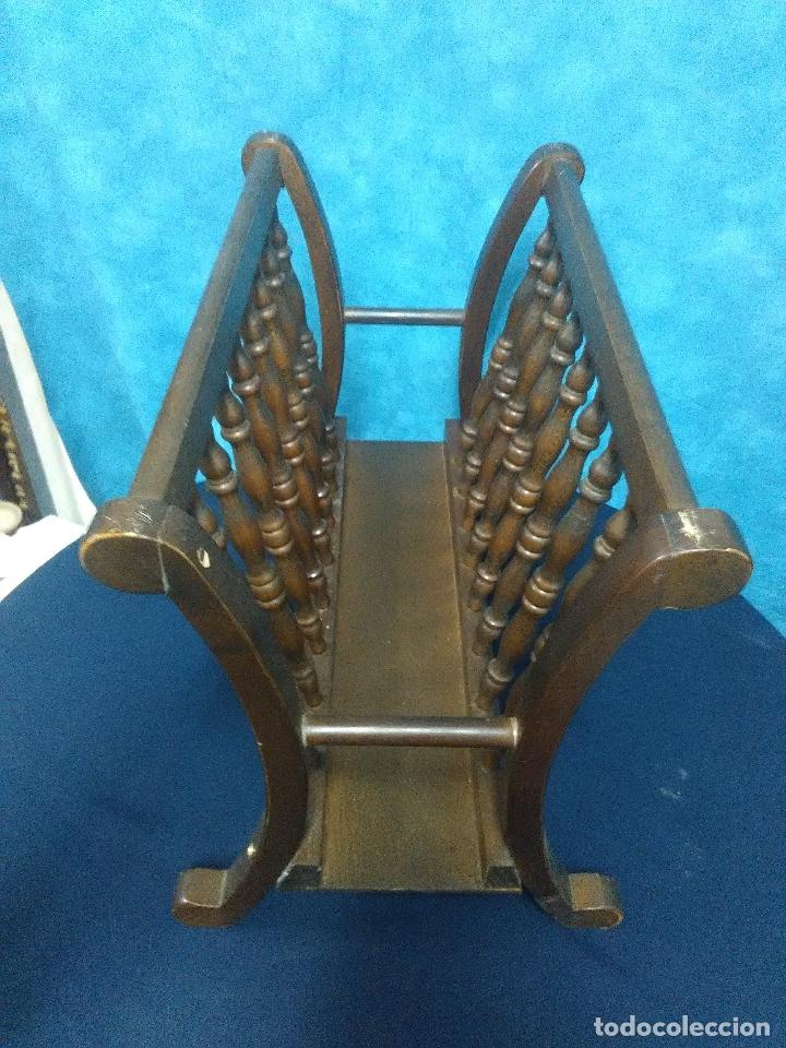 Vintage: REVISTERO MADERA TORNEADA - Foto 3