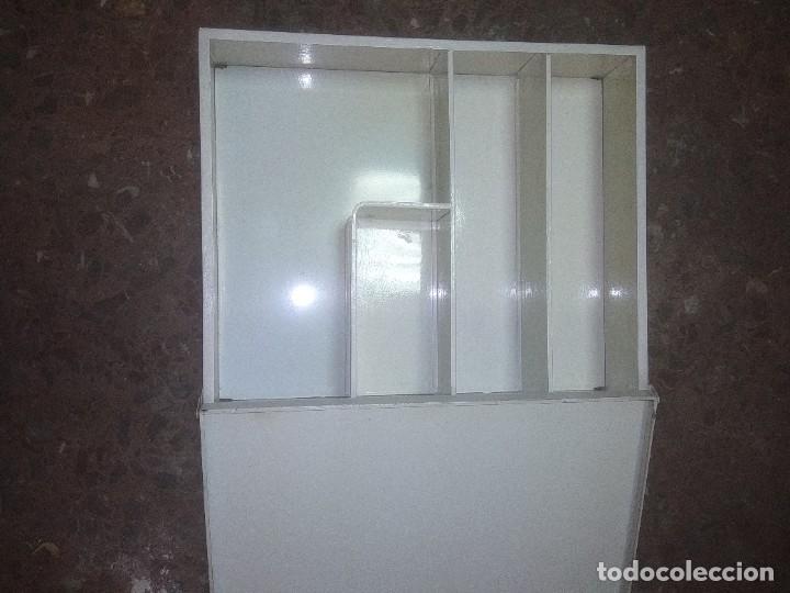Vintage: Mueble de chapa antiguo - Foto 2