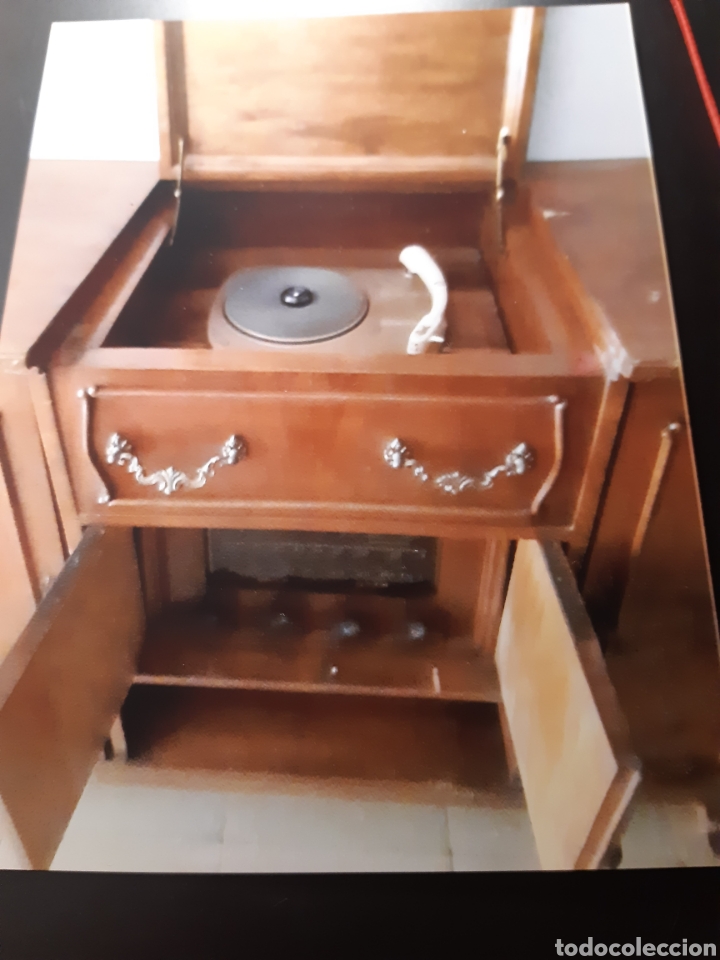 MUEBLE RADIO TOCADISCOS VINTAGE (Vintage - Muebles)