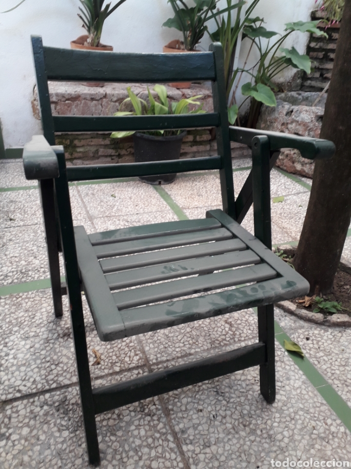 Vintage: ANTIGUO SILL&Oacute;N DE MADERA PLEGABLE - Foto 1