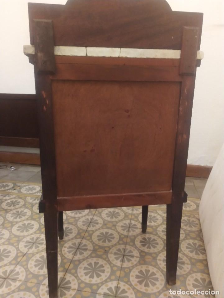 Vintage: Mesa de noche - Foto 1