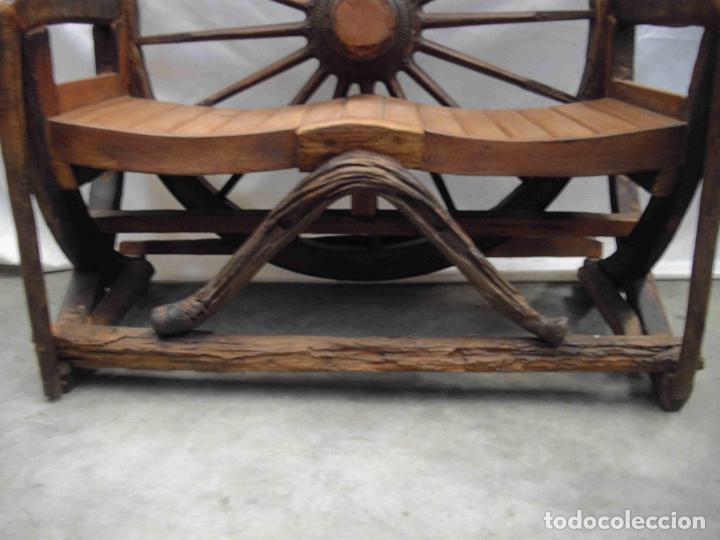Vintage: SOFA RUEDA RESPALDO DOS PLAZAS - Foto 4