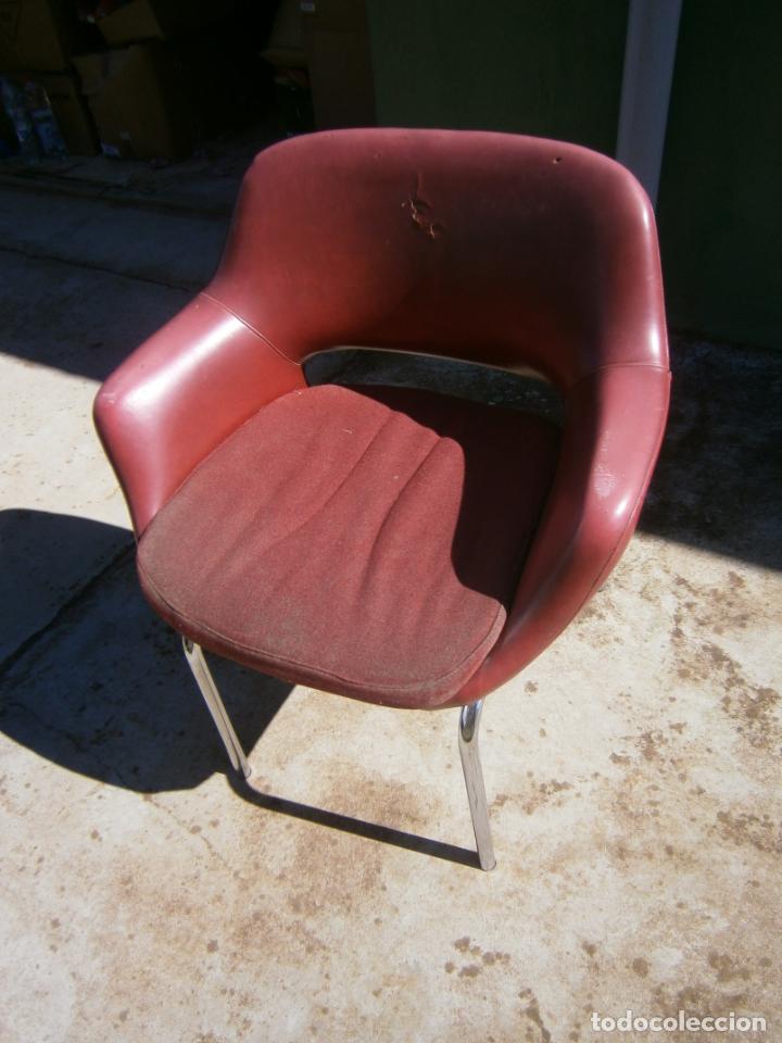 Vintage: ESPECTACULAR SILLON VINTAGE ROJO - Foto 1