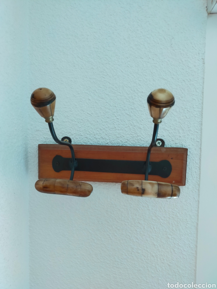 Vintage: Perchero de forja , n&aacute;car y madera - Foto 1