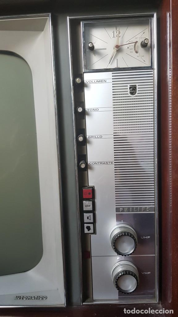 Vintage: Mueble televisi&oacute;n antiguo Philips - Foto 3
