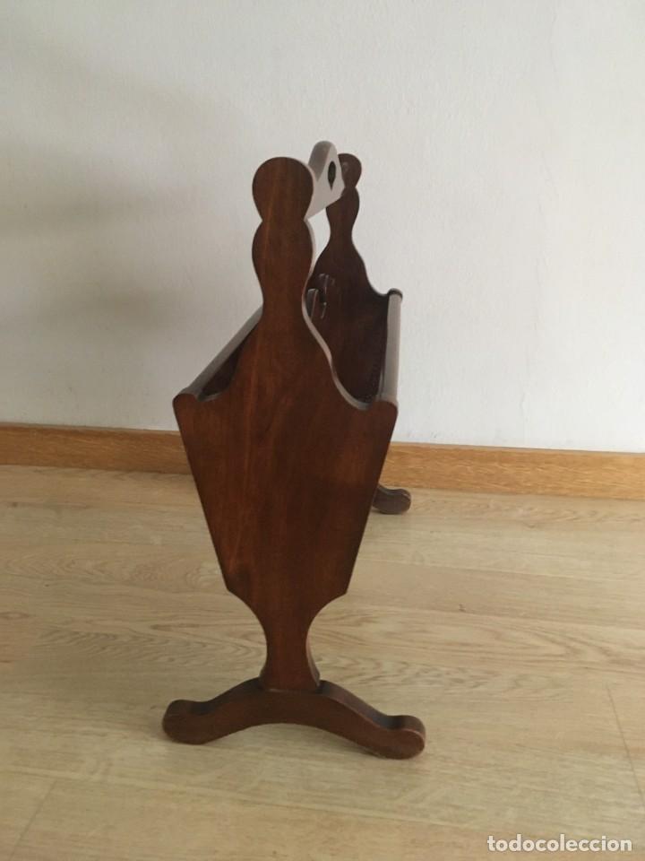 Vintage: Revistero vintage de madera - Foto 5