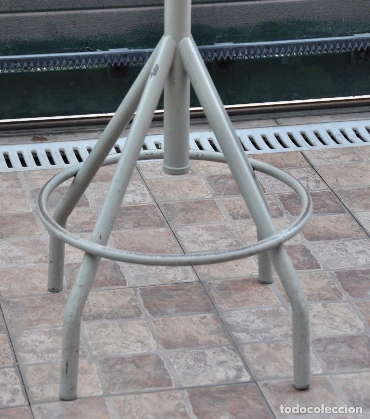 Vintage: Taburete industrial franc&eacute;s - Foto 10