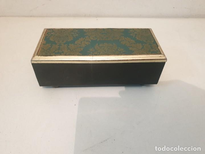 Vintage: CAJA MUSICAL - Foto 1