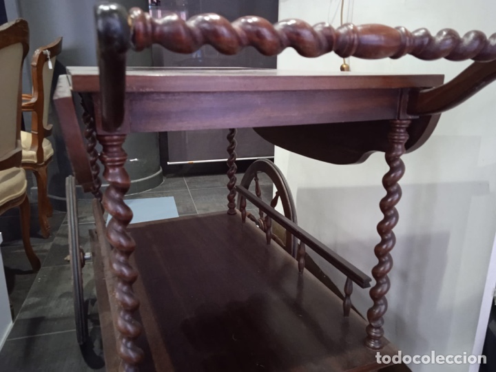 Vintage: Carro de t&eacute; en madera con alas &ldquo;Importante&rdquo; - Foto 2