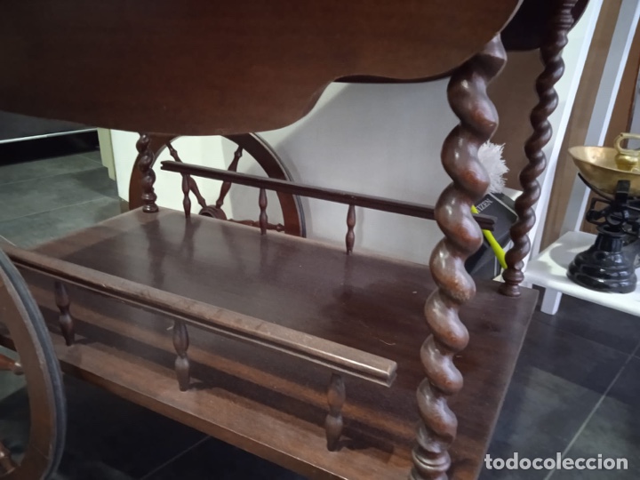 Vintage: Carro de t&eacute; en madera con alas &ldquo;Importante&rdquo; - Foto 3