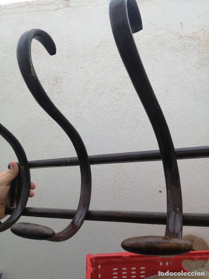 Vintage: Perchero percha Thonet de madera curva curvada 4 brazos - Foto 3