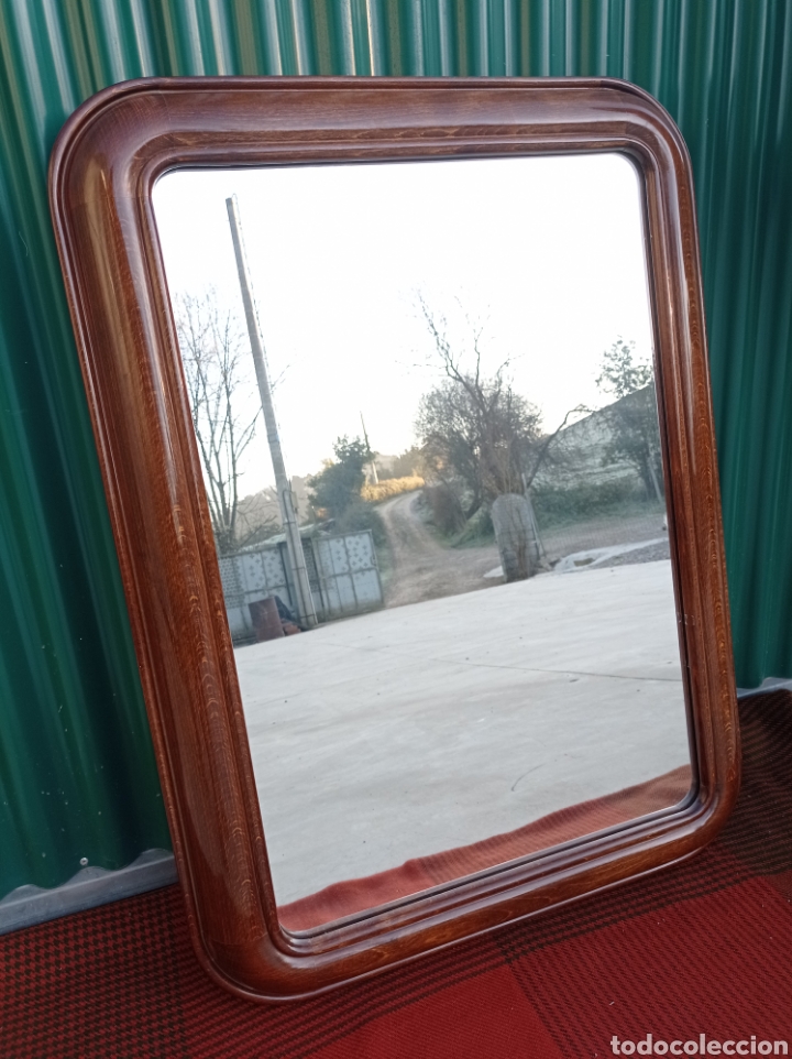 Vintage: ESPEJO EN MADERA MACIZA CON ESQUINAS REDONDEADAS. - Foto 1