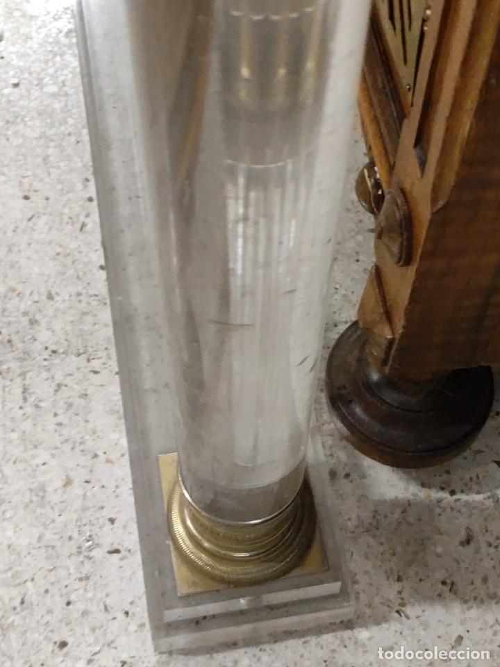 Vintage: Par de patas de metacrilato. - Foto 5