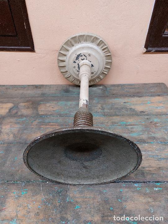 Vintage: TABURETE DE DENTISTA, CON MUELLE BASCULANTE. - Foto 6
