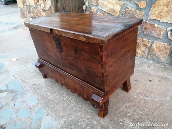 Vintage: Baul arca de madera restaurado mueble antiguo - Foto 5