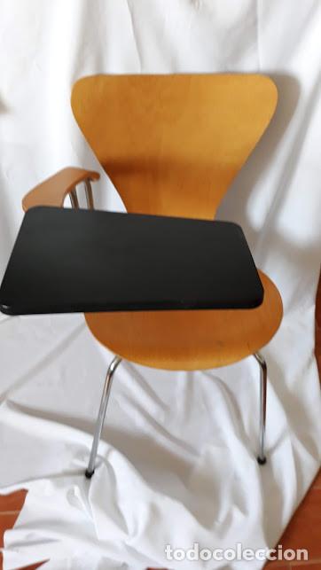 Vintage: Silla Jacobson con reposa escritorio - Foto 1