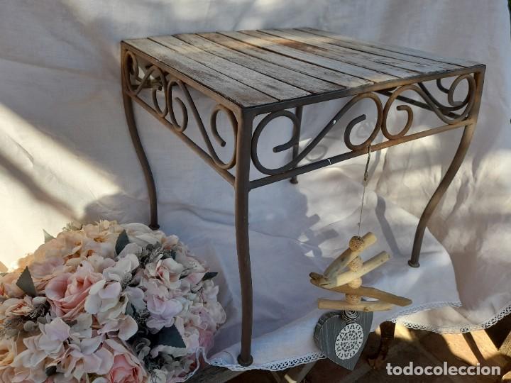 Vintage: Mesita auxiliar madera y hierro - Foto 2