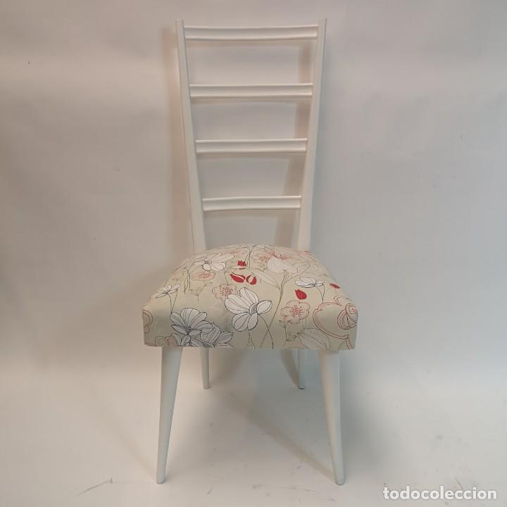 Vintage: Cuatro Sillas Blancas - Foto 6