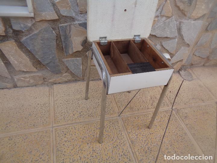 Vintage: TABURETE VINTAGE CON SECRETER - Foto 4