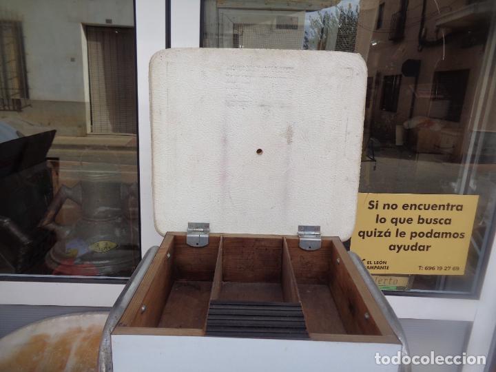 Vintage: TABURETE VINTAGE CON SECRETER - Foto 7