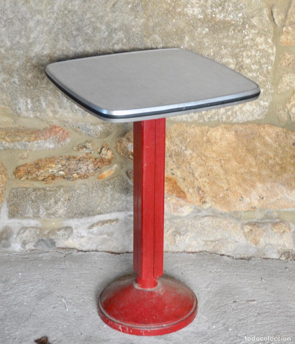 Vintage: Mesa bar pie de hierro y sobre Formica - Foto 1