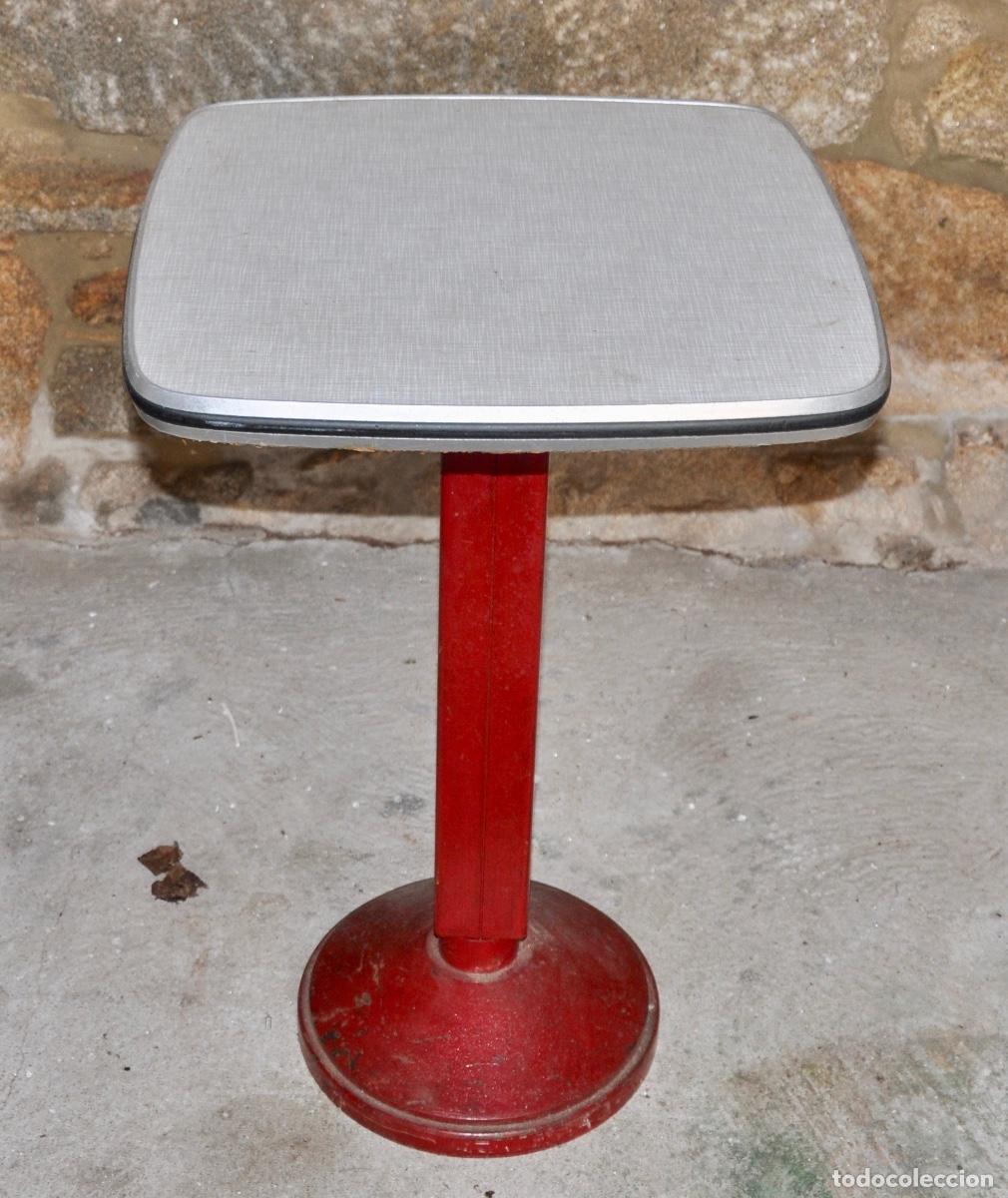 Vintage: Mesa bar pie de hierro y sobre Formica - Foto 13