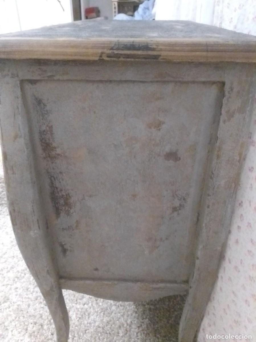 Vintage: Preciosa comoda ovalada decapada - Foto 3