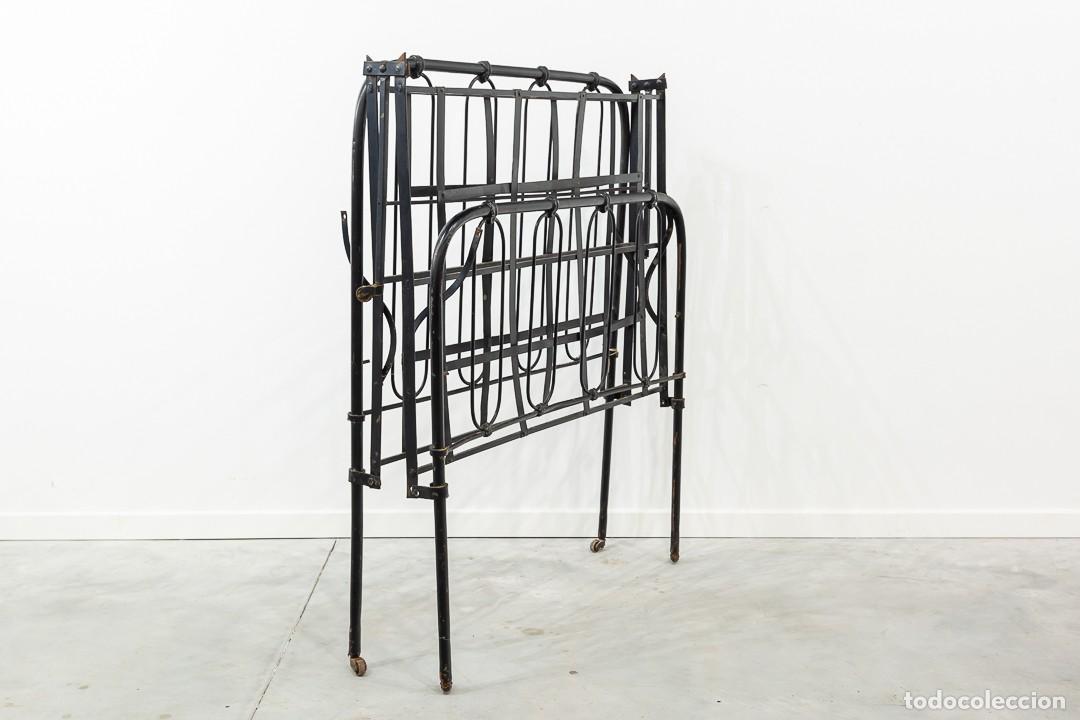 Vintage: Cama plegable en hierro vintage - Foto 7