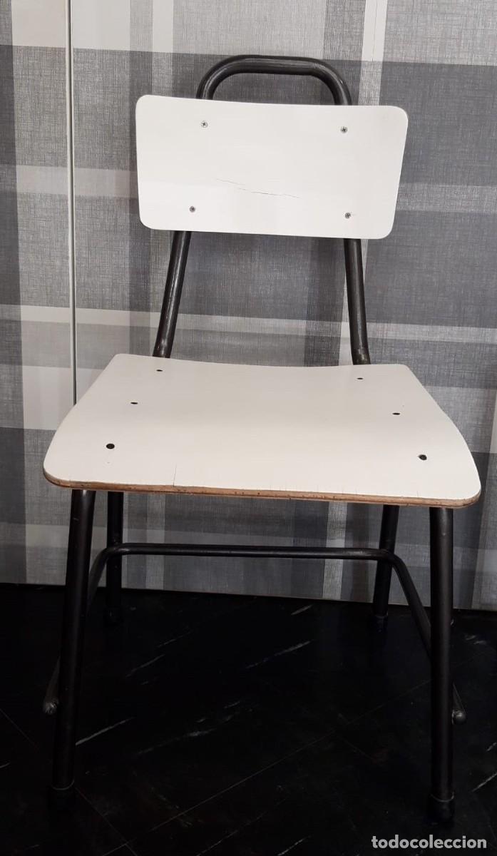 Vintage: SILLA DE COLEGIO - Foto 1
