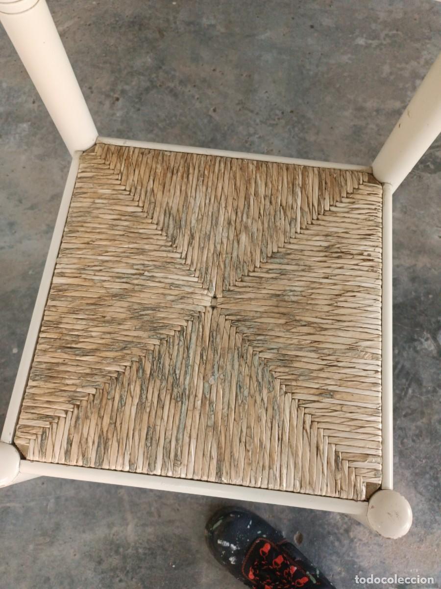 Vintage: Conjunto 4 sillas de madera con base de mimbre - Foto 5