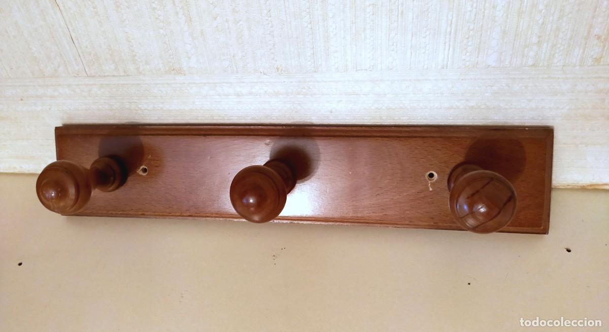 Vintage: PERCHERO VINTAGE DE MADERA MACIZA - Foto 1