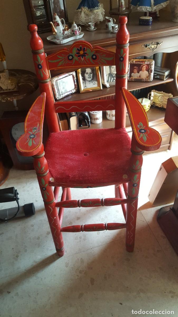Vintage: Silla pintada/decorada, de estilo sevillano. - Foto 2