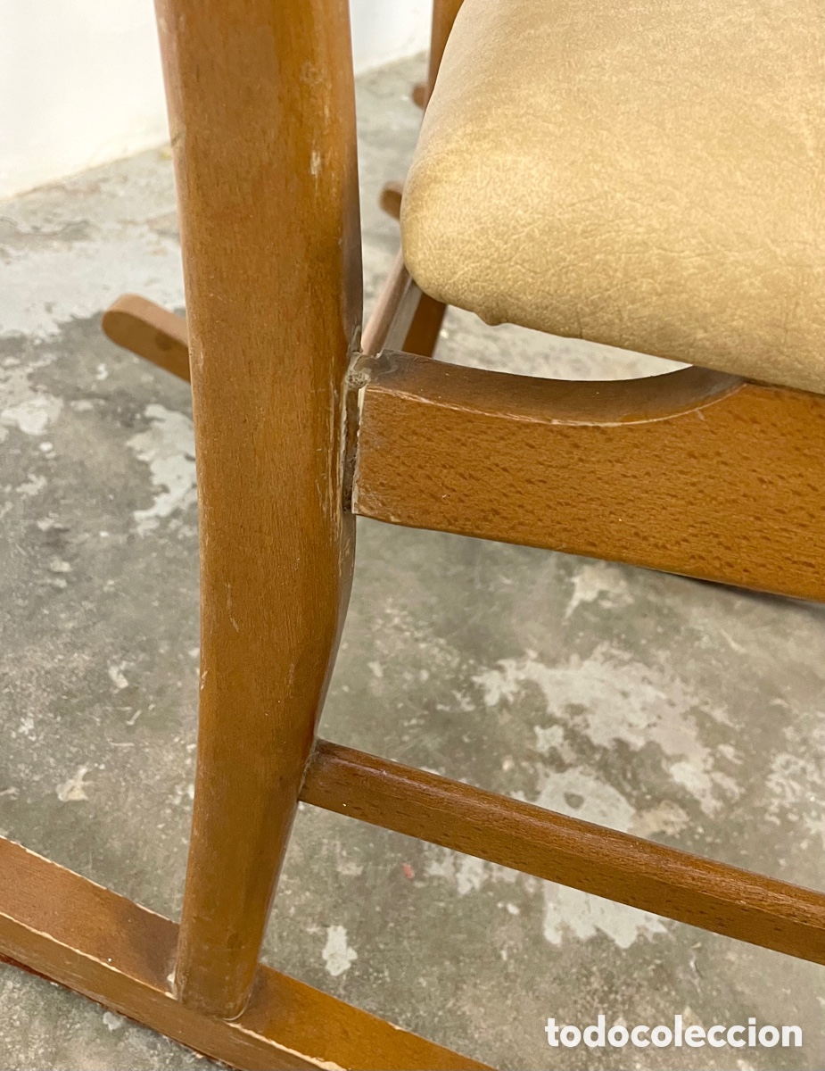 Vintage: Pareja mecedoras de madera y scai - Foto 4