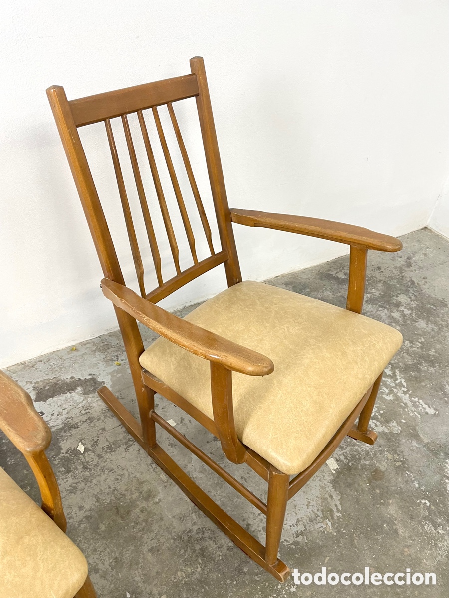 Vintage: Pareja mecedoras de madera y scai - Foto 5