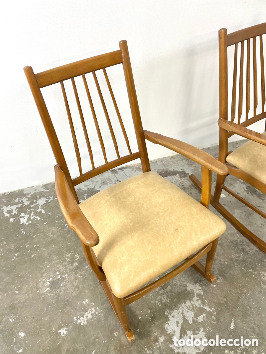 Vintage: Pareja mecedoras de madera y scai - Foto 6