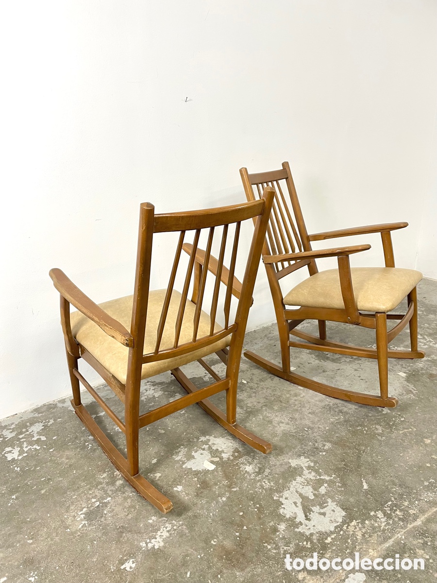 Vintage: Pareja mecedoras de madera y scai - Foto 10