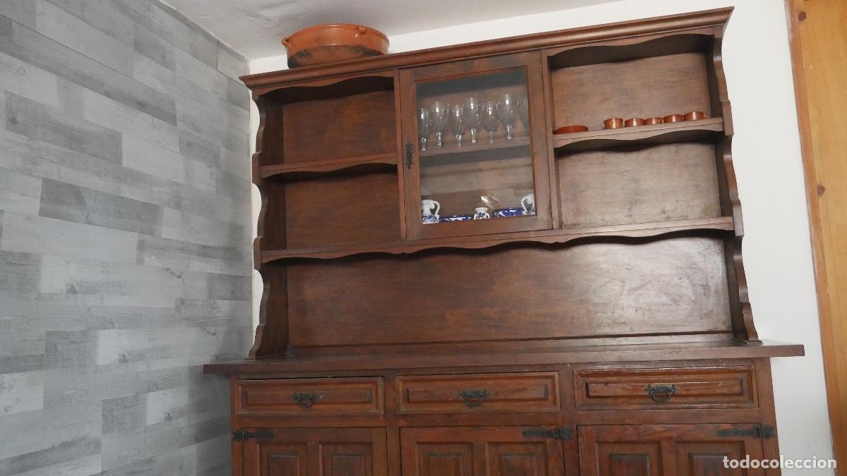 lote 3 muebles rusticos..librería ..cocina .. s - Buy Vintage furniture on  todocoleccion