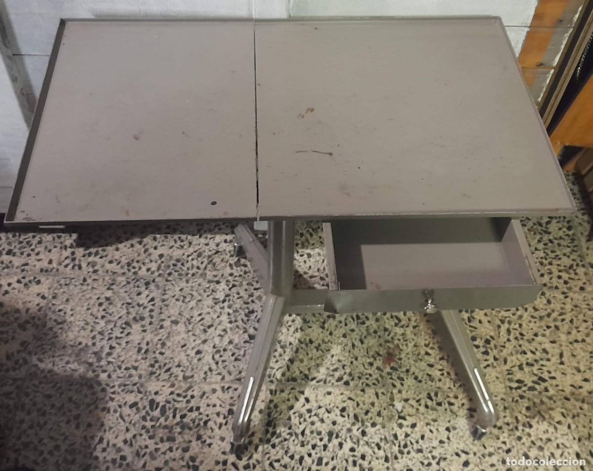 Vintage: Mesa m&aacute;quina de escribir - Foto 2