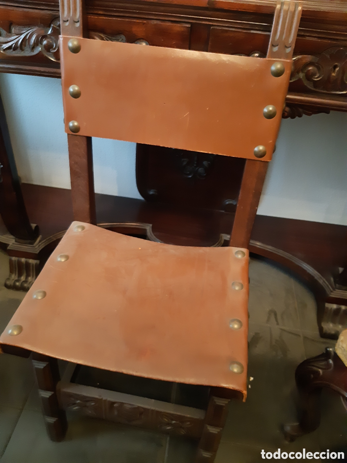 Vintage: Silla de madera y cuero - Foto 1