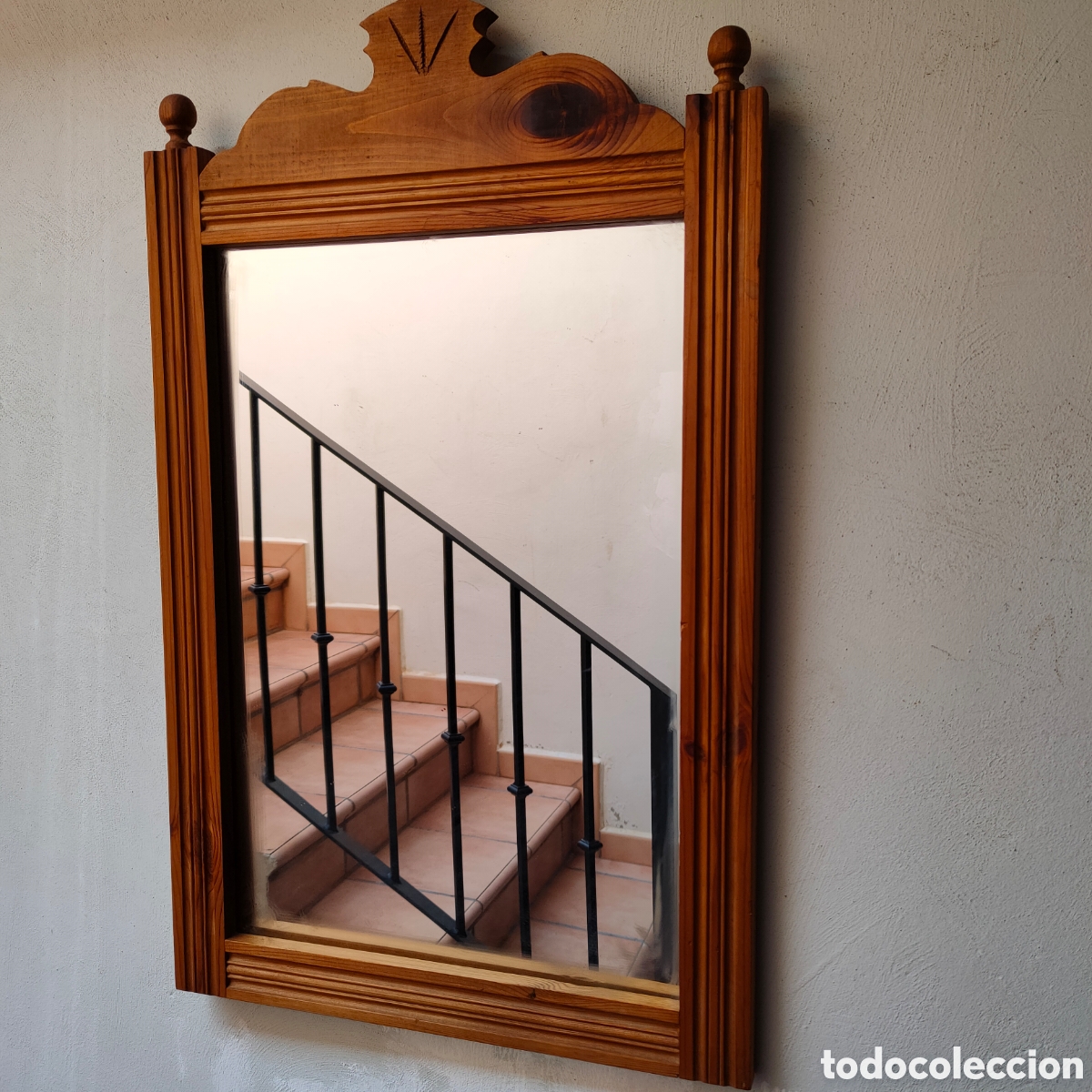 Vintage: ESPEJO DE MADERA. CON REMATES.PIVOTES. - Foto 1